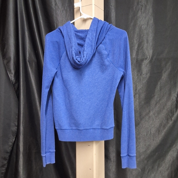 PINK Victoria's Secret Blue and Black Sweatshirt - Picture 9 of 10